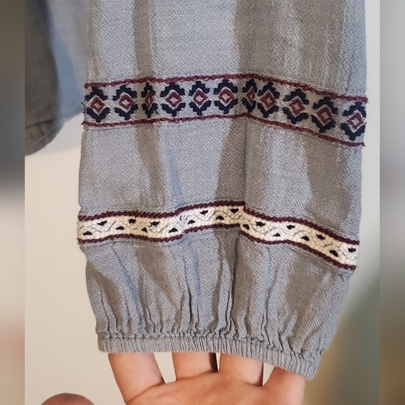 Lord+Taylor Boho Lightweight Cotton Embroidered Longsleeve Top Medium - Picture 4 of 7